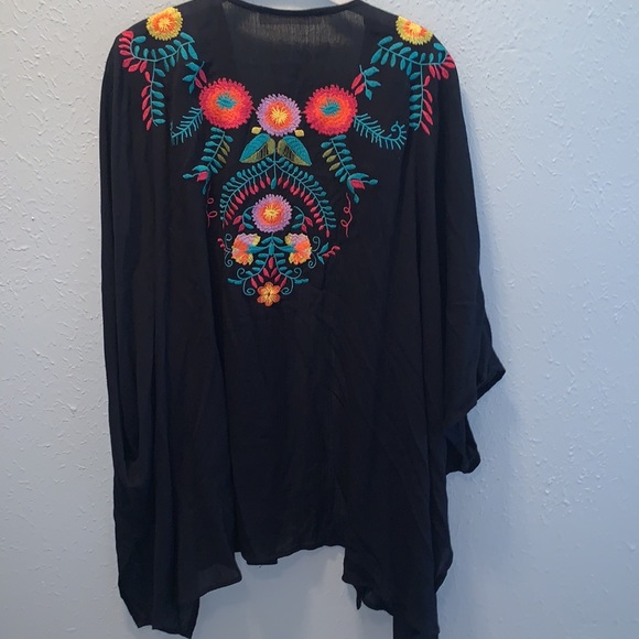 Impeccable Pig Boho Black Kimono Duster Bright Multicolored Floral Small Medium - Picture 6 of 9